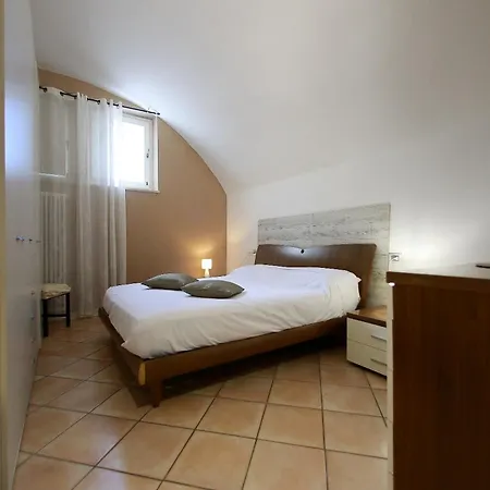 6 Borgo Di Garda Lonato
